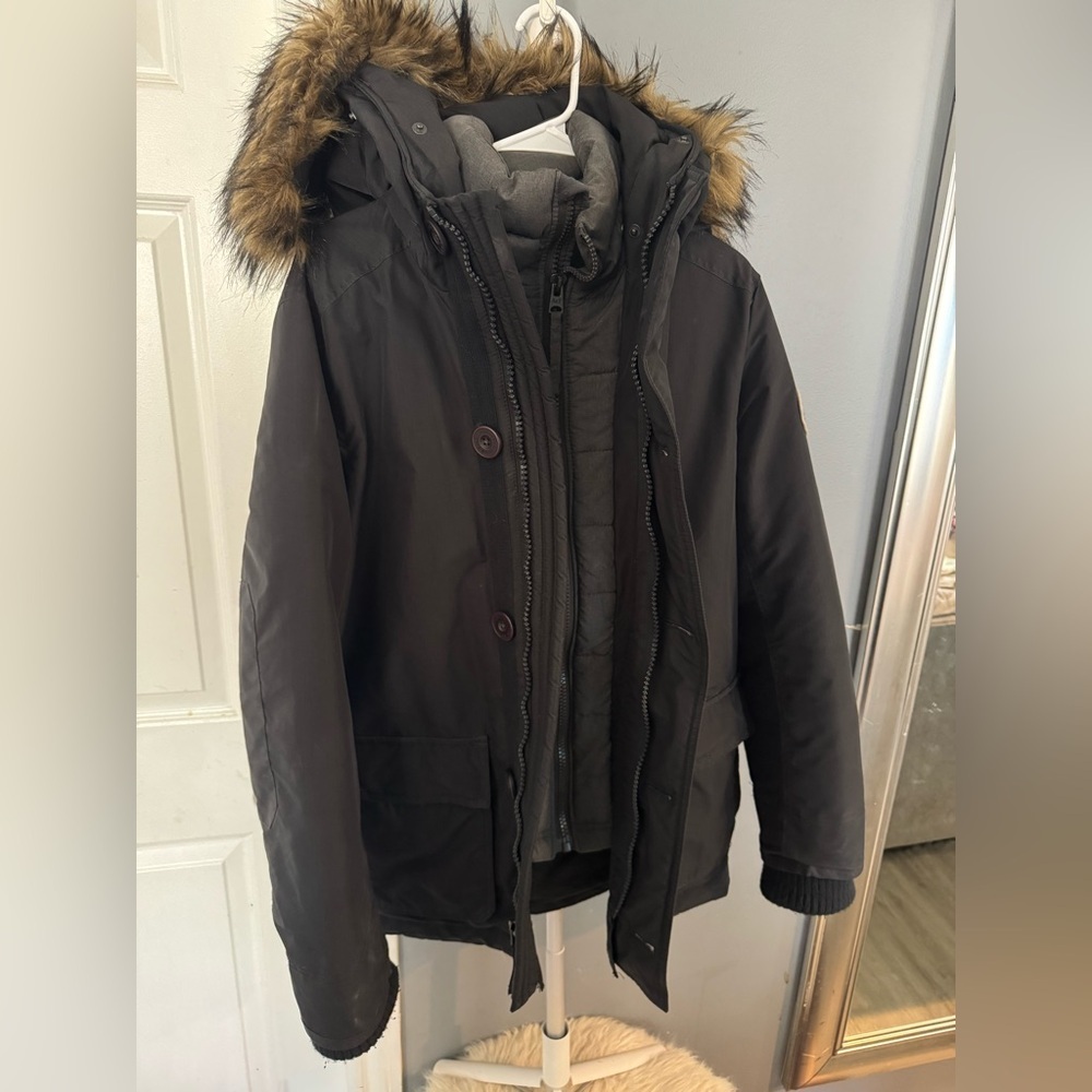 Abercrombie & Fitch Black Quilted Jacket